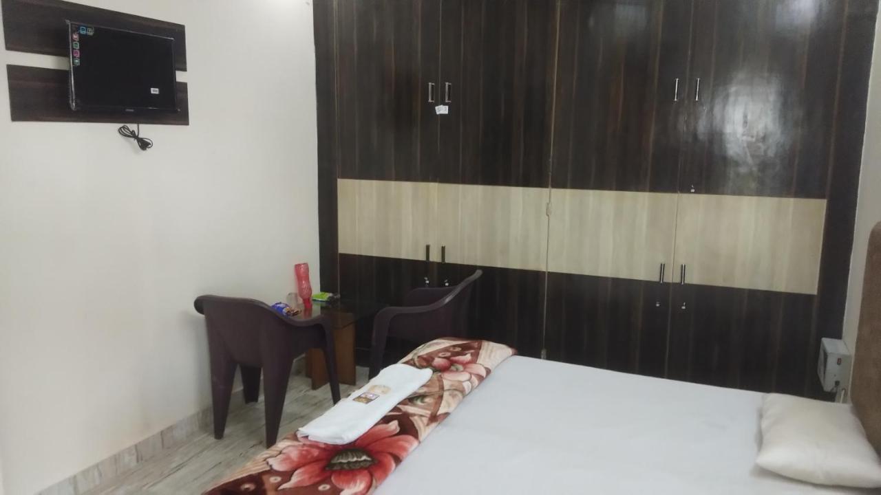 Sudha Sadan Bed & Breakfast